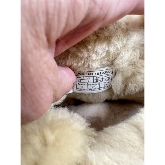 Ugg women's Quincy brown shearling lined boots size 8 Winter Warm Tie Fold Over - Picture 13 of 14